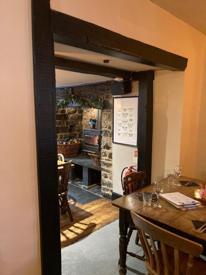 The Old Smithy Inn Welcombe Exteriör bild